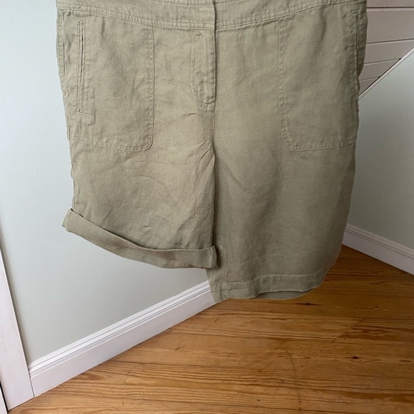 J. Jill 100% Linen Shorts Size 14 Tan Ecru Roll Hem Flat Front - Picture 9 of 12